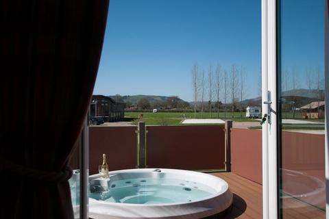 undefined, Prestige & Homeseeker Navigator Lodge (40ftx20ft) 2018, Maesmawr Farm Resort
