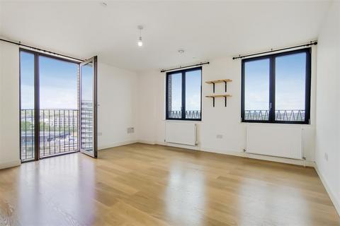 2 bedroom flat to rent - York Way, London