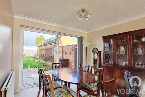 3 bedroom semi-detached house for sale, Vigilant Way, Gravesend DA12