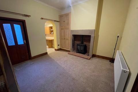 3 bedroom terraced house to rent, Poulton Street Preston PR2 2SA