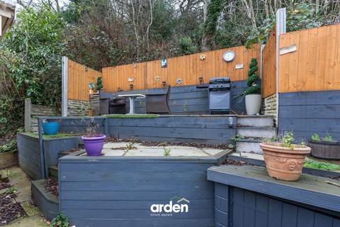 undefined, Linthurst Newtown, Blackwell, B60