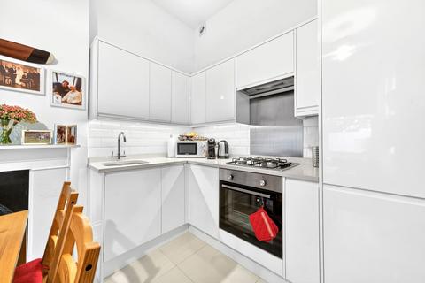 1 bedroom flat for sale, Percy Road, London W12