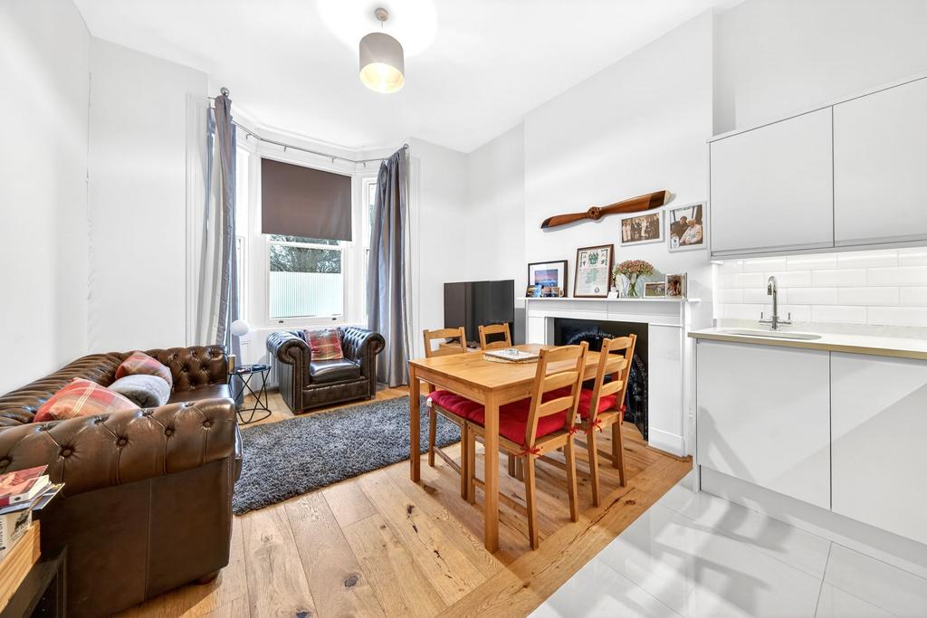 Kitchen/Living