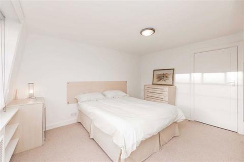 1 bedroom flat to rent, Sussex Gardens, London W2