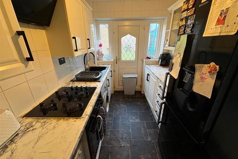 3 bedroom semi-detached house for sale, Penfield Grove, Clayton