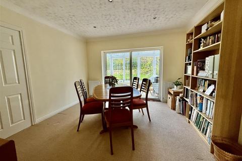 4 bedroom detached house for sale, Leith Road, Darlington