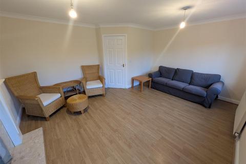 3 bedroom house to rent, Fog Lane, Manchester