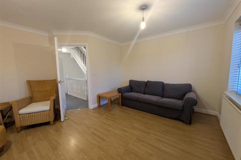 3 bedroom house to rent, Fog Lane, Manchester