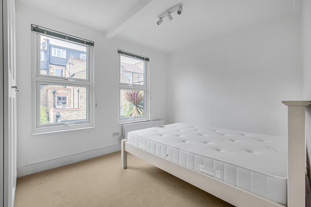 Rent My Home-16 A Barnard Road-2.jpg
