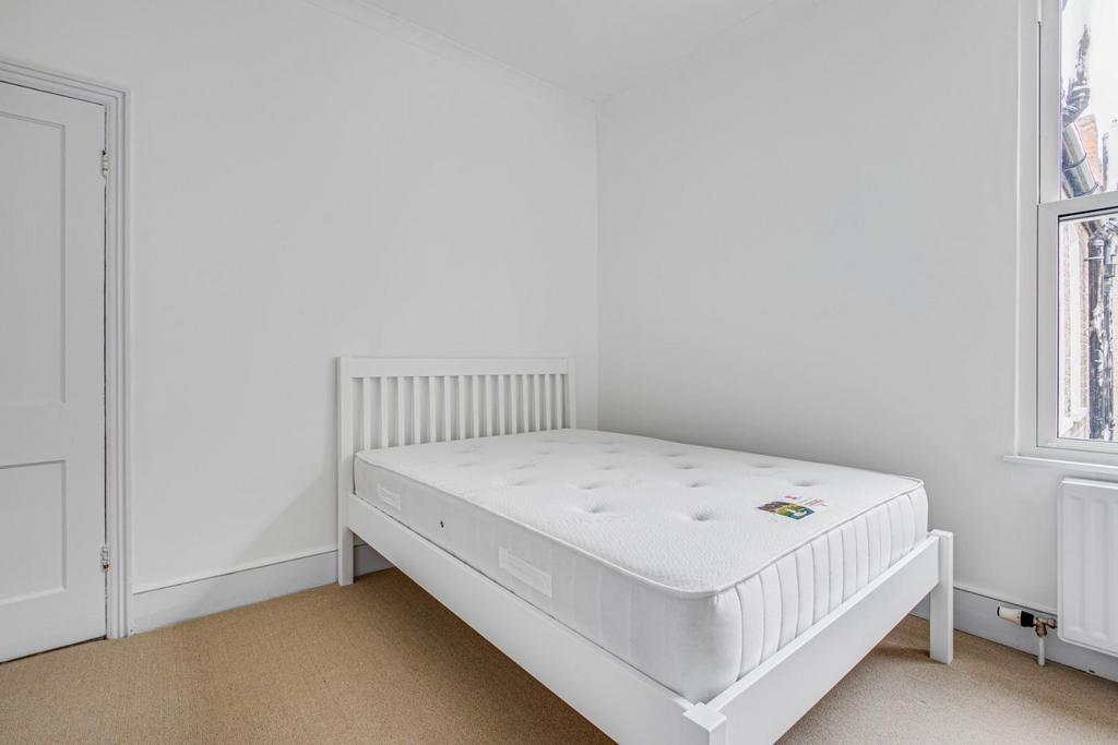 Rent My Home-16 A Barnard Road-9.jpg