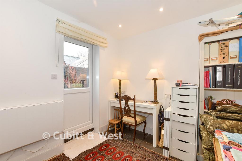 Study/ Utility Room