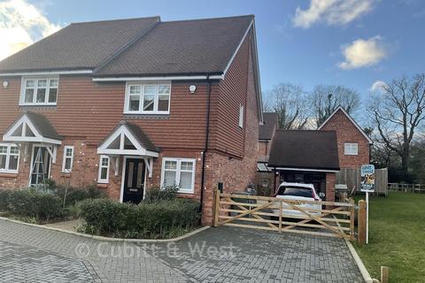 2 bedroom semi-detached house for sale, Merrifield Lane, Burgess Hill RH15