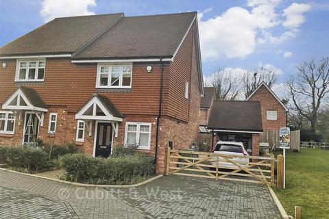 2 bedroom semi-detached house for sale, Merrifield Lane, Burgess Hill RH15