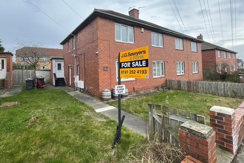 2 bedroom flat for sale, Lisle Grove, Howdon, North Shields, NE28 0LS