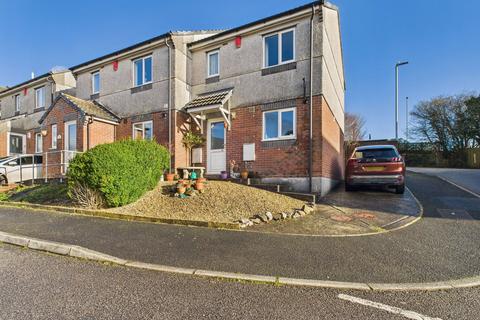 3 bedroom end of terrace house for sale, Oaklands Road, Liskeard PL14