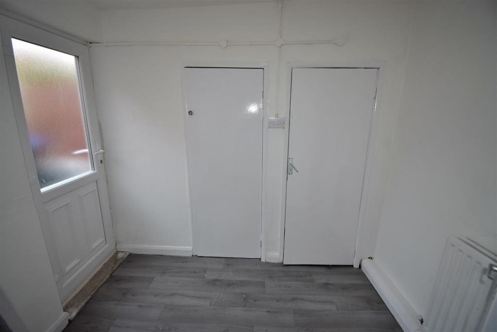 Rear Utility Room