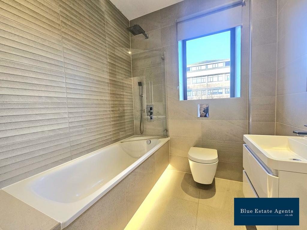 Bathroom Suite