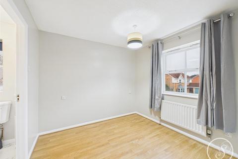 3 bedroom detached house to rent, Woodlea Fold, Meanwood, Leeds LS6
