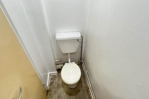 Studio to rent, Gallfield Court, Northampton