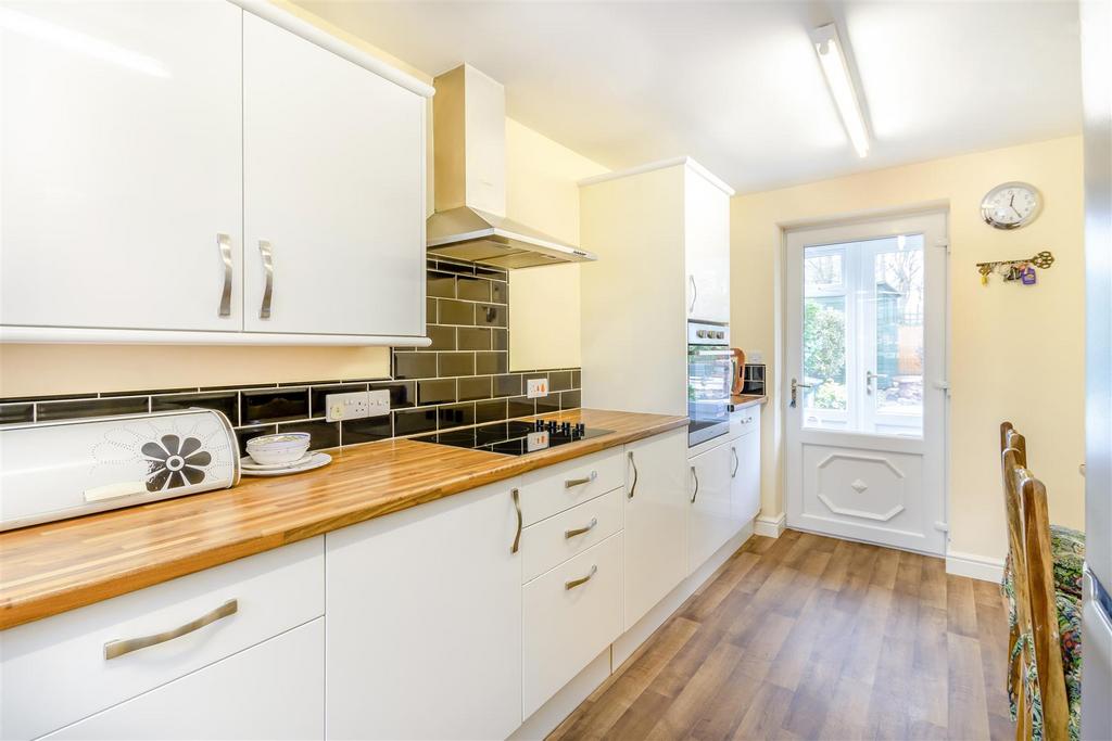 8673956-interior14.jpg