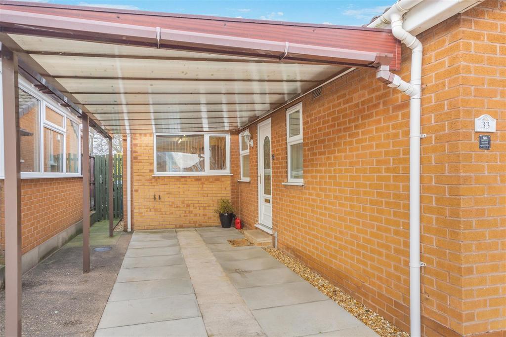 8673956-exterior12.jpg