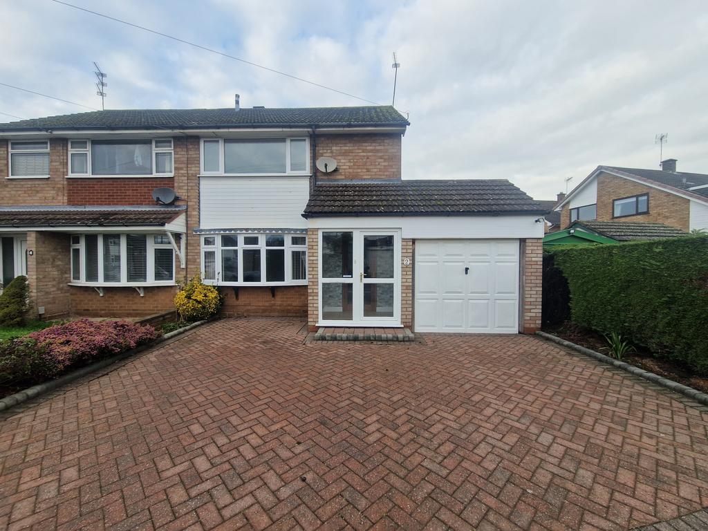 Bush Drive - 3 Bedroom Semi Detached for Sale