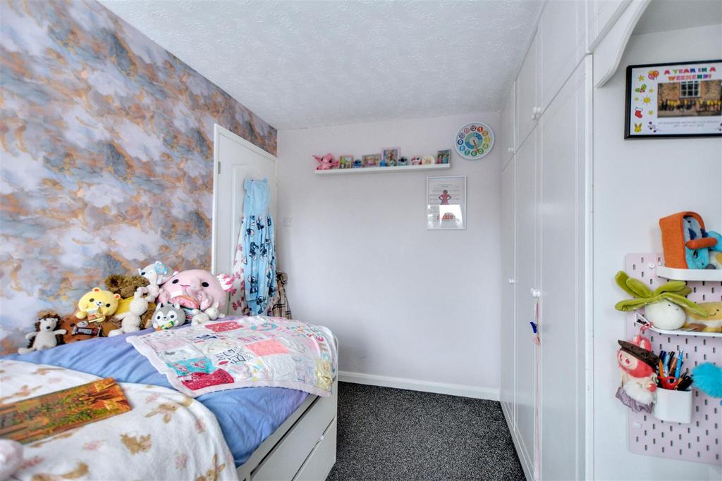 Bedroom 2 3.jpeg