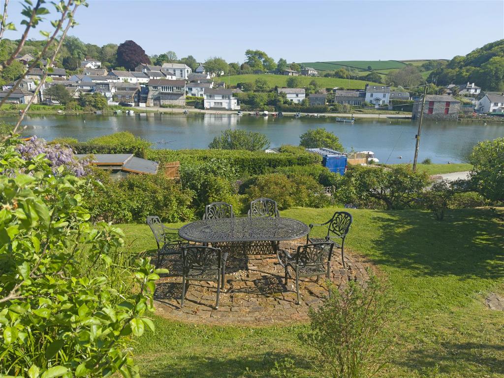 Garden view.JPG