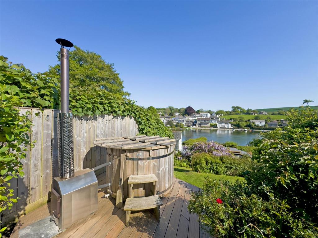 View from hot tub.JPG