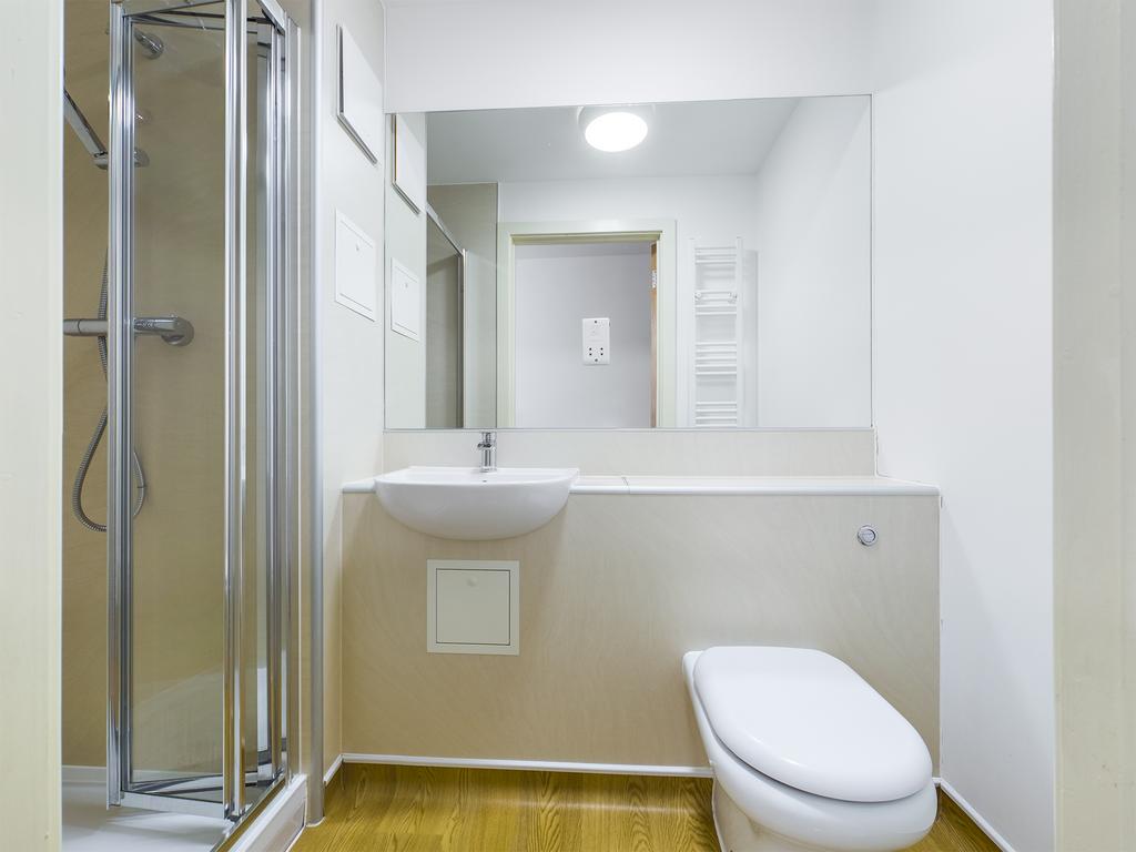 Room 4