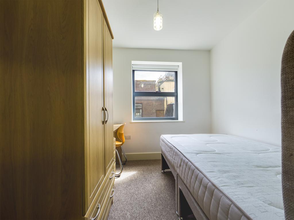 Room 4