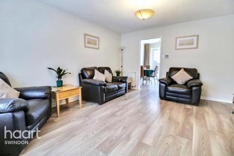 3 bedroom terraced house for sale, Catmint Close, Swindon