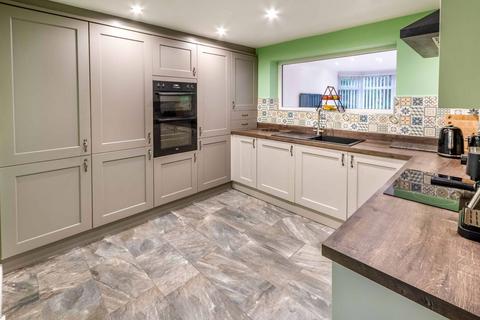 undefined, Crossways, Newark NG22