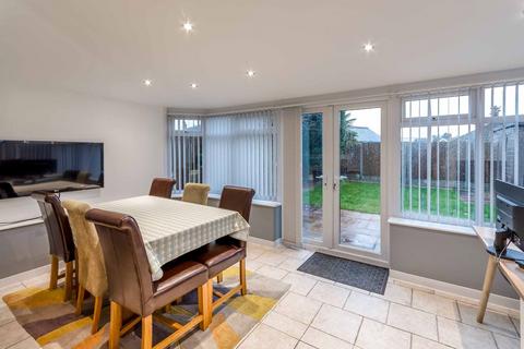 undefined, Crossways, Newark NG22