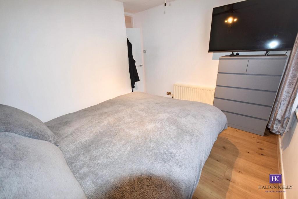 Main bedroom