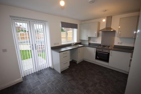 3 bedroom end of terrace house to rent, Darby Road, Brynteg, Wrexham, LL11