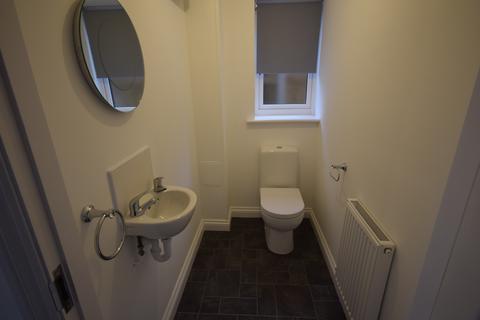 3 bedroom end of terrace house to rent, Darby Road, Brynteg, Wrexham, LL11