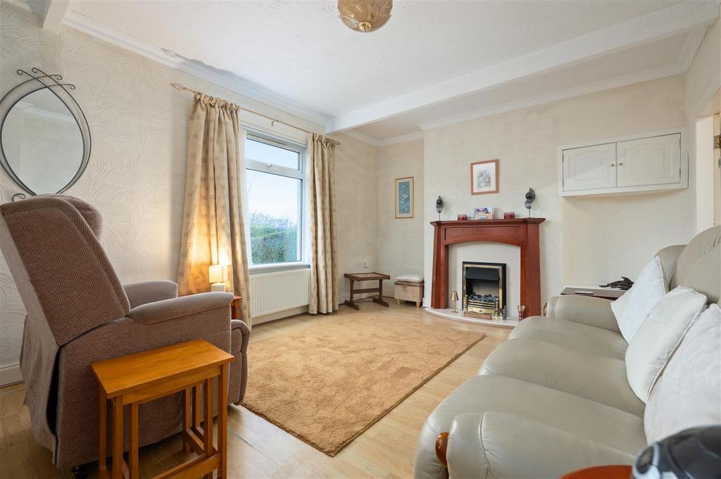 102 Castlandhill Road005.JPG