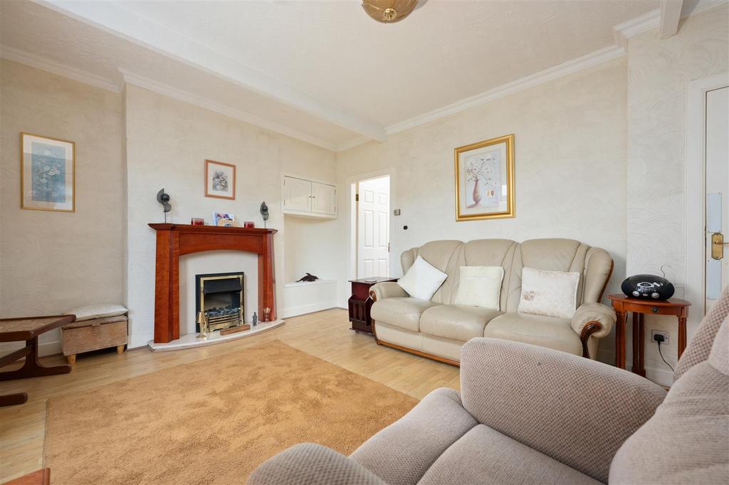 102 Castlandhill Road007.JPG