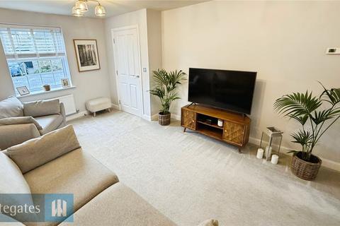 3 bedroom detached house for sale, Bowland Close, Honley, Holmfirth, West Yorkshire, HD9