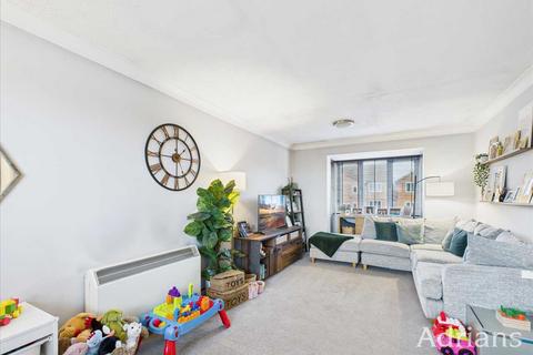 2 bedroom flat for sale, Ramshaw Drive, Chelmsford