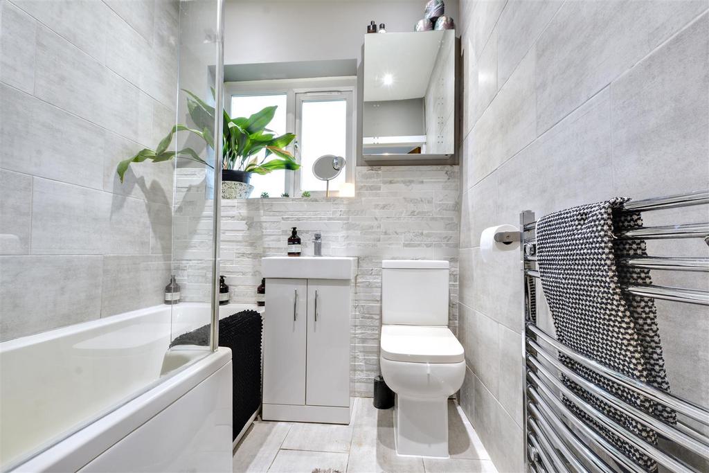 Bathroom.jpeg