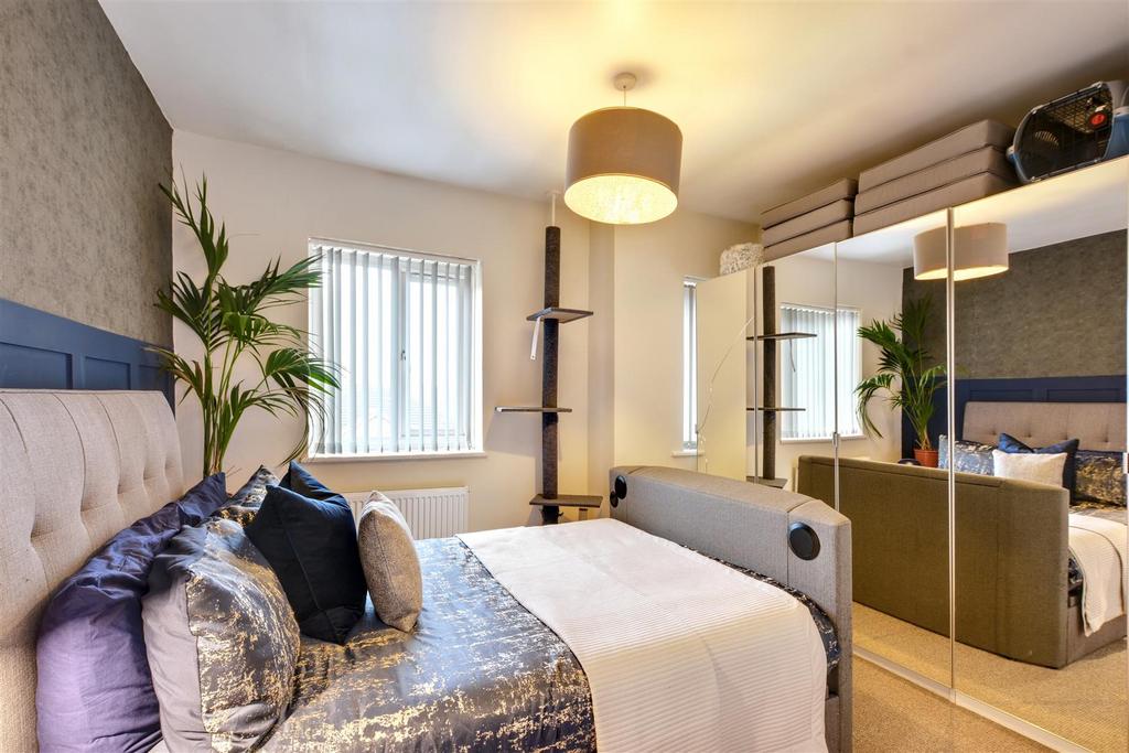 Bedroom 2 2.jpeg