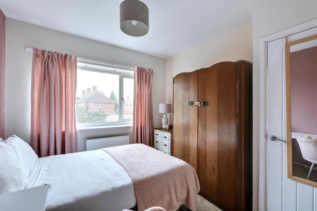 Bedroom 3 2.jpeg