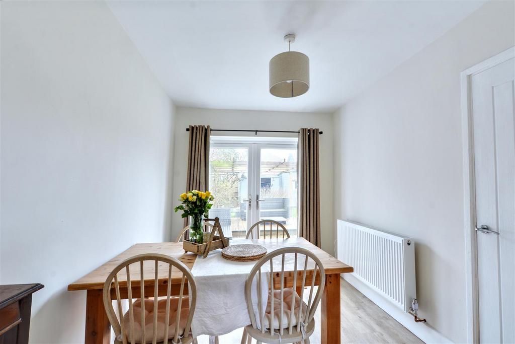 Dining Room 1.jpeg