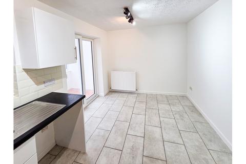 3 bedroom semi-detached house for sale, Milne Close, Bridgwater, TA6