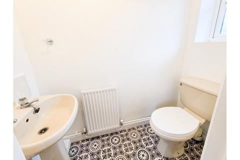 3 bedroom semi-detached house for sale, Milne Close, Bridgwater, TA6