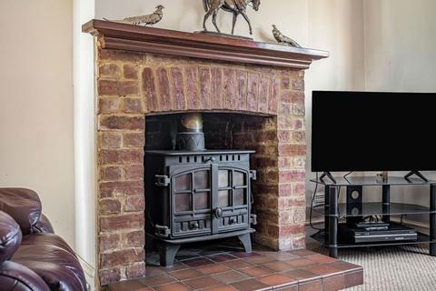 undefined, Banbury Road, Brackley NN13