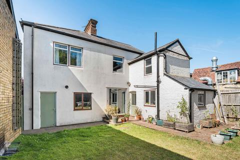 4 bedroom detached house for sale, Banbury Road, Brackley NN13