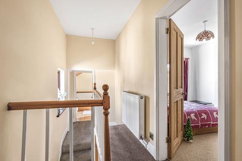 4 bedroom detached house for sale, Banbury Road, Brackley NN13